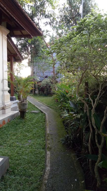 Pondok Loris Guest House Ubud  Luaran gambar